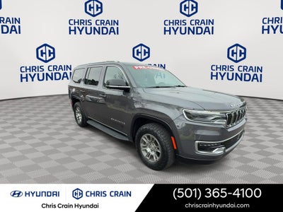 2023 Jeep Wagoneer Base