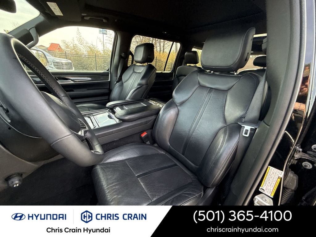 2022 Jeep Wagoneer Series III