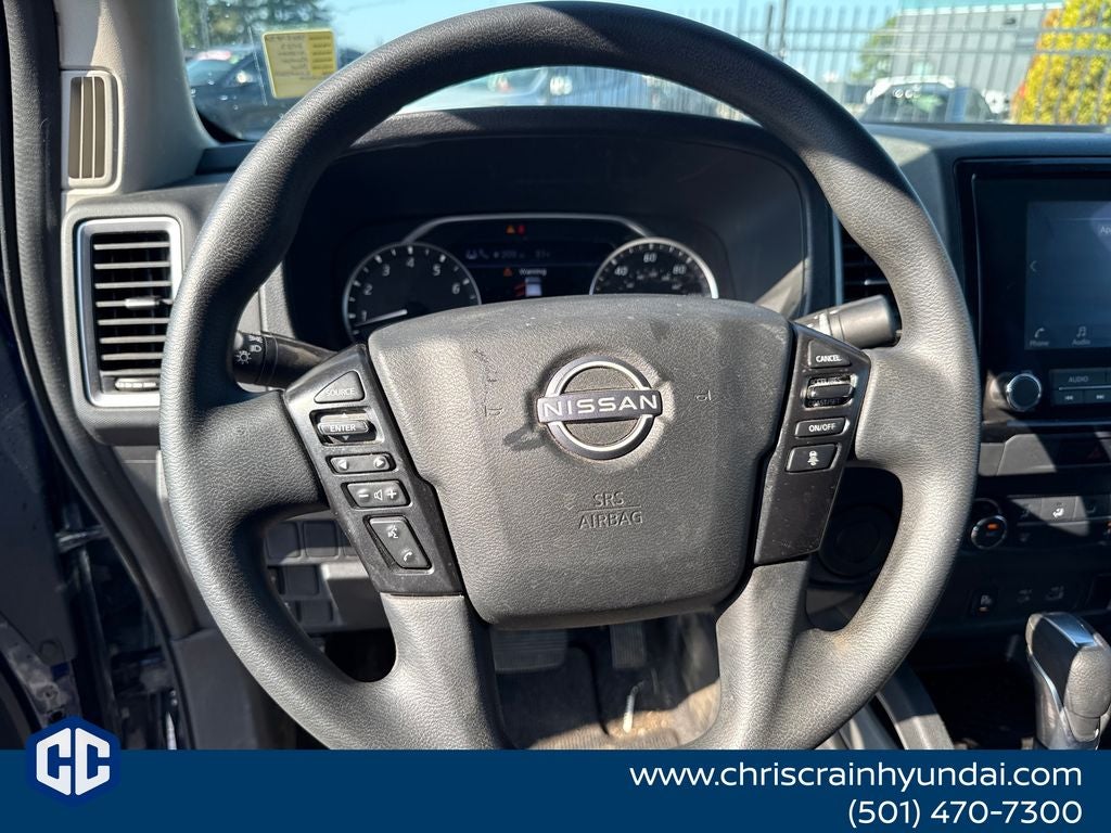 2023 Nissan Frontier SV
