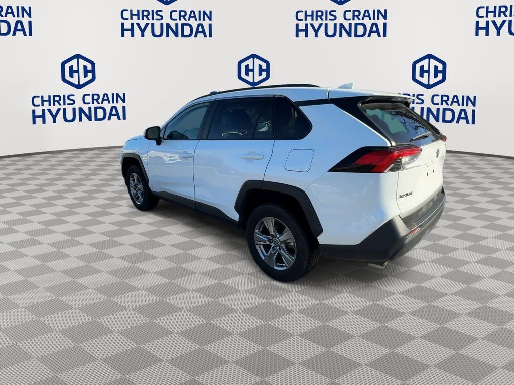 2024 Toyota RAV4 XLE