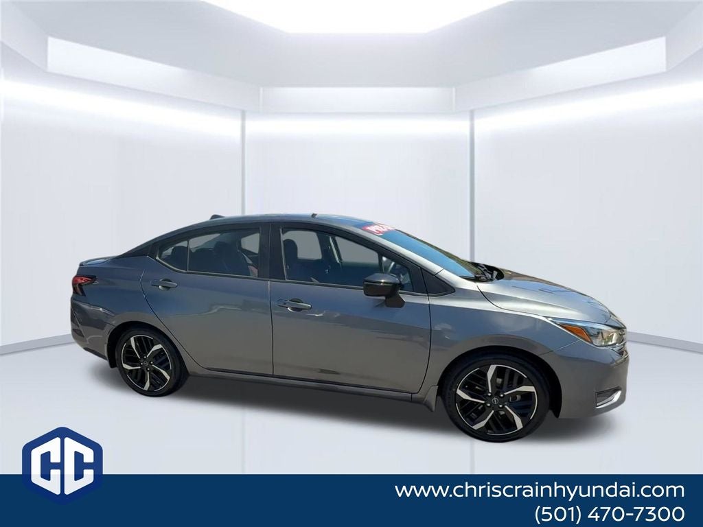 2023 Nissan Versa 1.6 SR