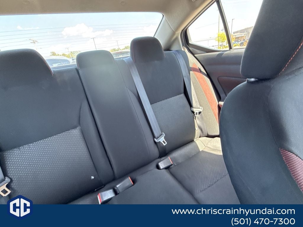 2023 Nissan Versa 1.6 SR