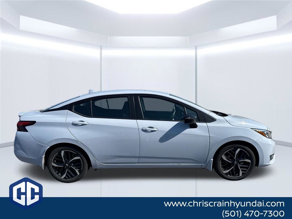 2023 Nissan Versa 1.6 SR