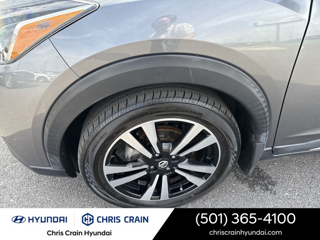 2019 Nissan Kicks SR