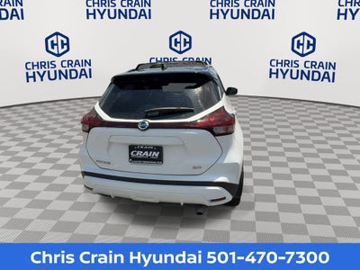 2021 Nissan Kicks SR
