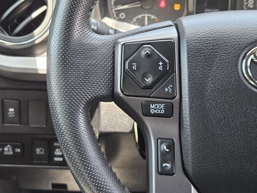 2022 Toyota Tacoma TRD Sport V6