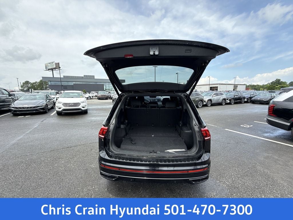 2024 Volkswagen Tiguan 2.0T SE R-Line Black