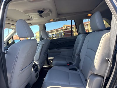 2020 Honda Pilot Elite