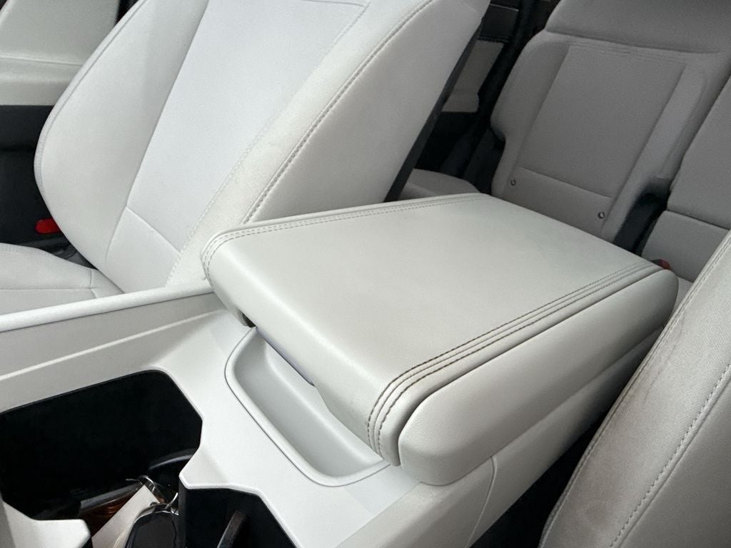 2024 Hyundai Santa Fe SE