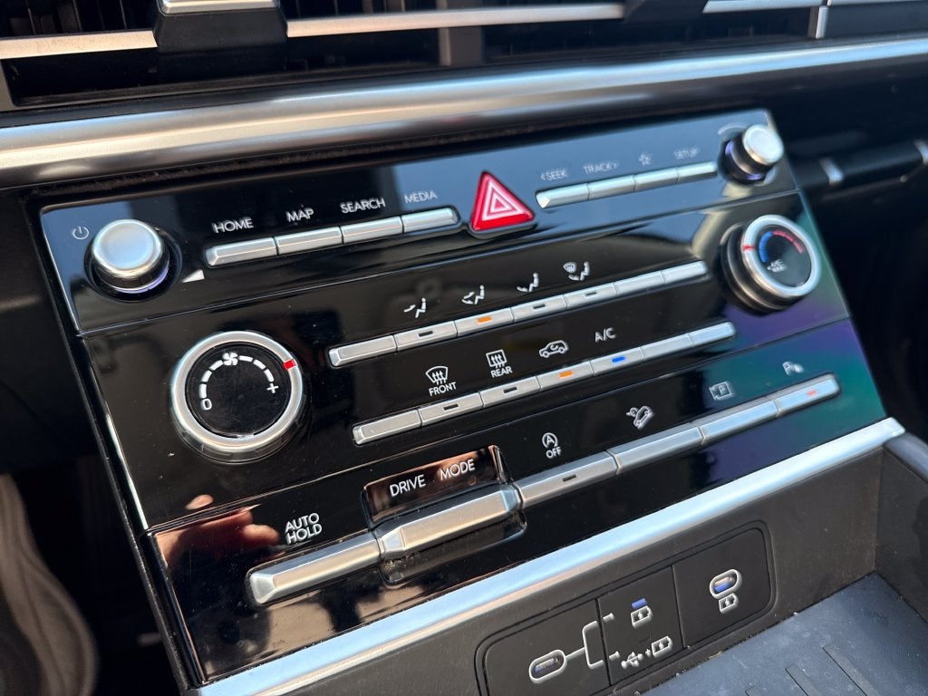 2025 Hyundai Santa Fe SE