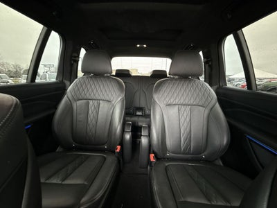2022 BMW X7 M50i