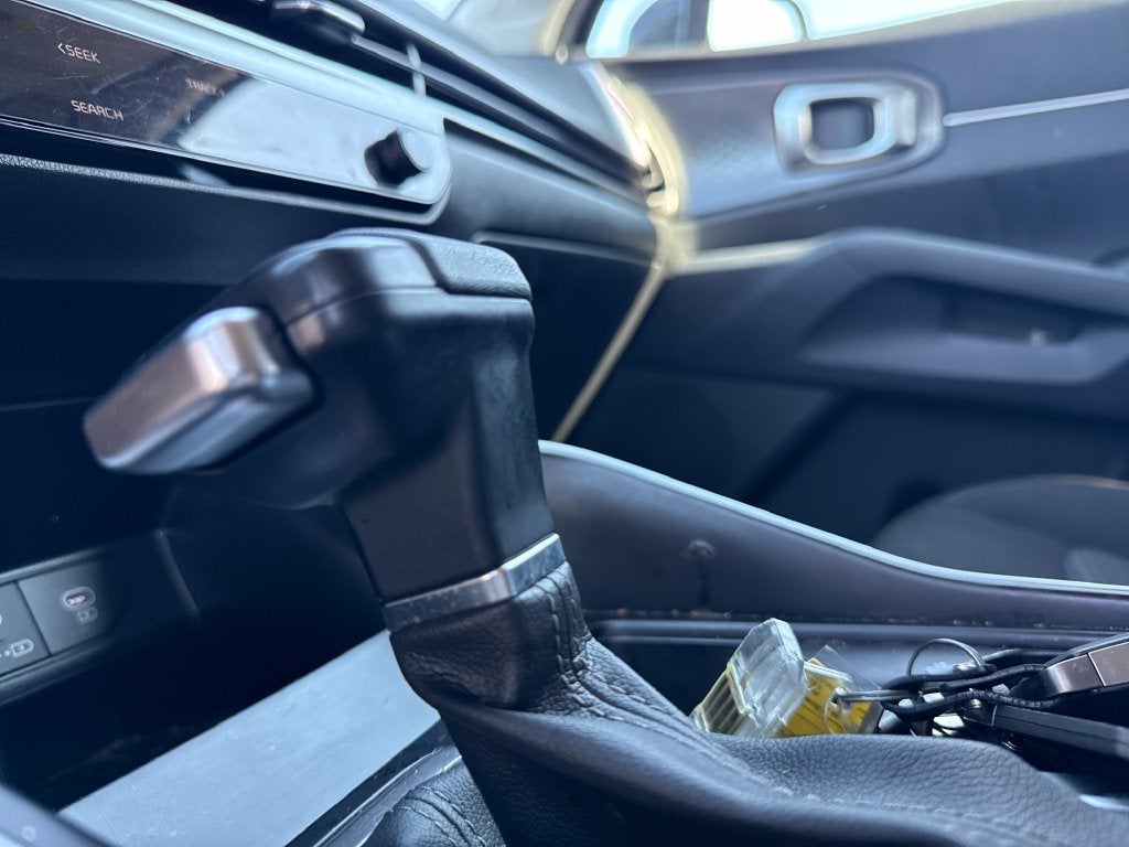 2025 Kia Sorento LX