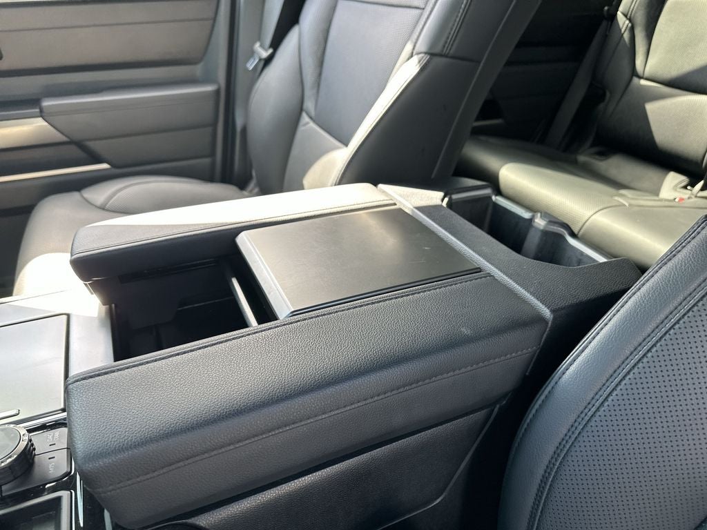 2025 Toyota Sequoia SR5