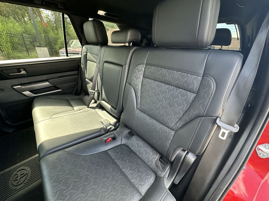 2025 Toyota Sequoia SR5