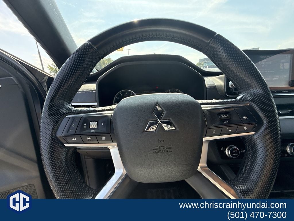 2022 Mitsubishi Outlander SE
