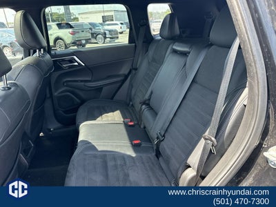2022 Mitsubishi Outlander SE