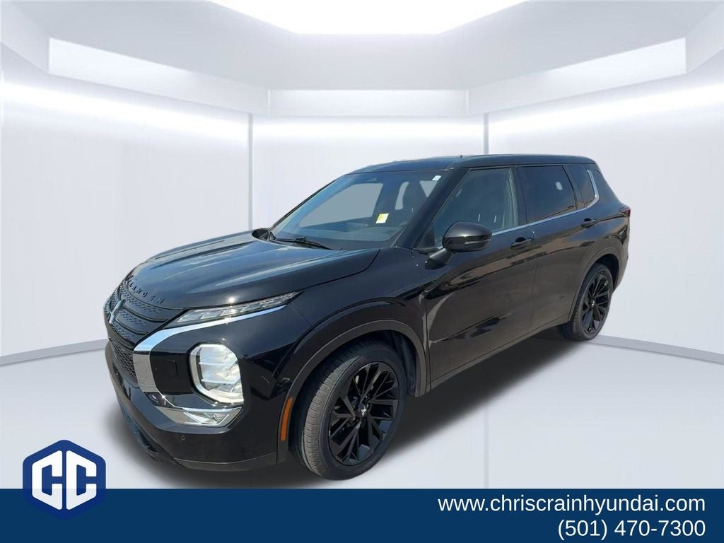 2022 Mitsubishi Outlander SE