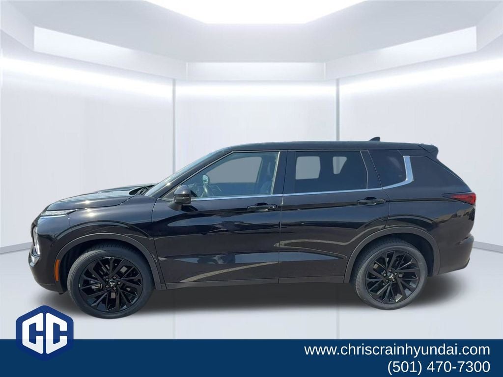 2022 Mitsubishi Outlander SE