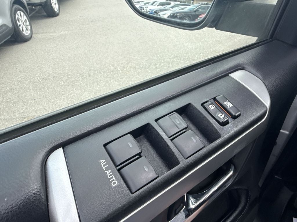 2017 Toyota 4Runner SR5