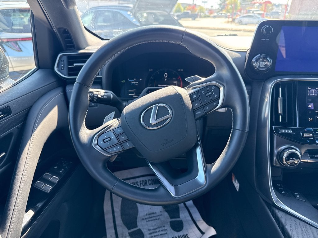 2025 Lexus LX 600 Premium