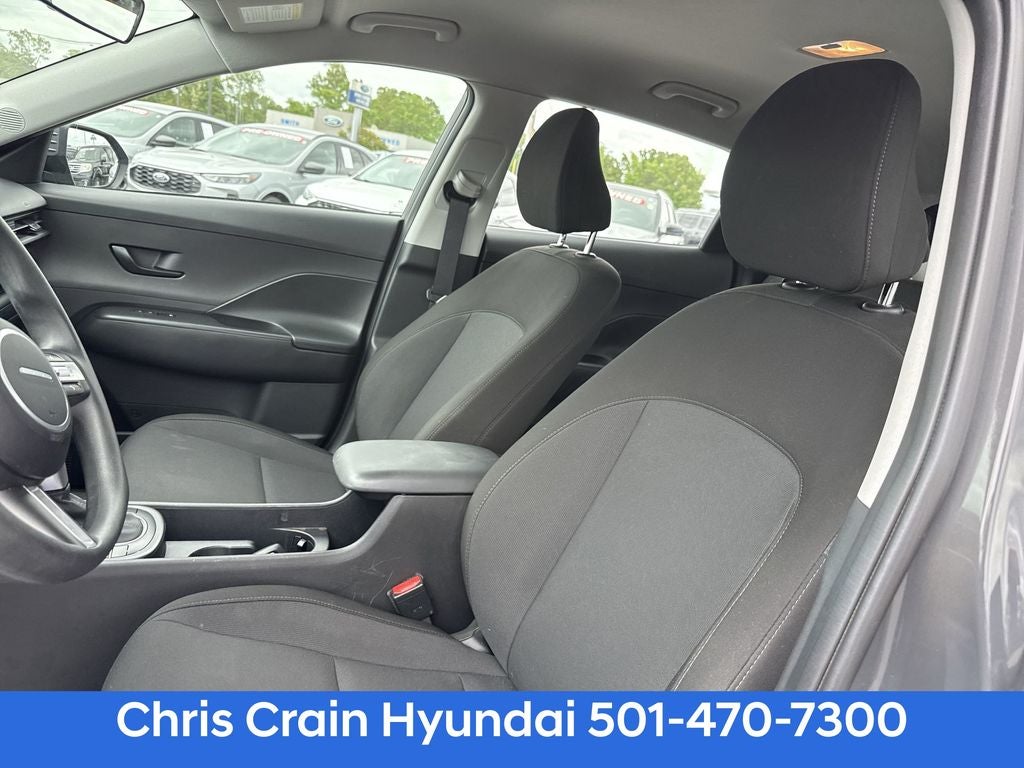 2025 Hyundai Kona SE