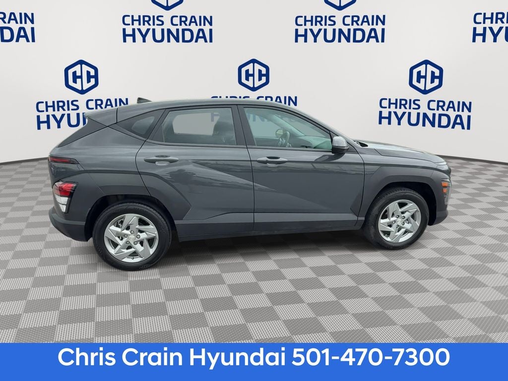 2025 Hyundai Kona SE