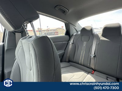 2025 Hyundai Elantra SEL Sport