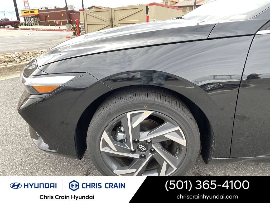 2025 Hyundai Elantra Limited