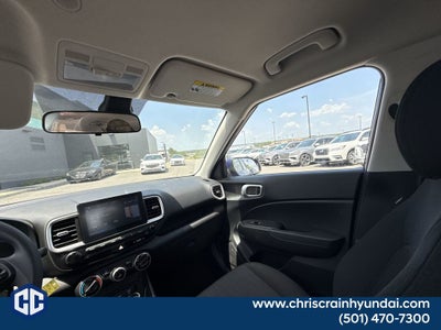 2025 Hyundai Venue SE