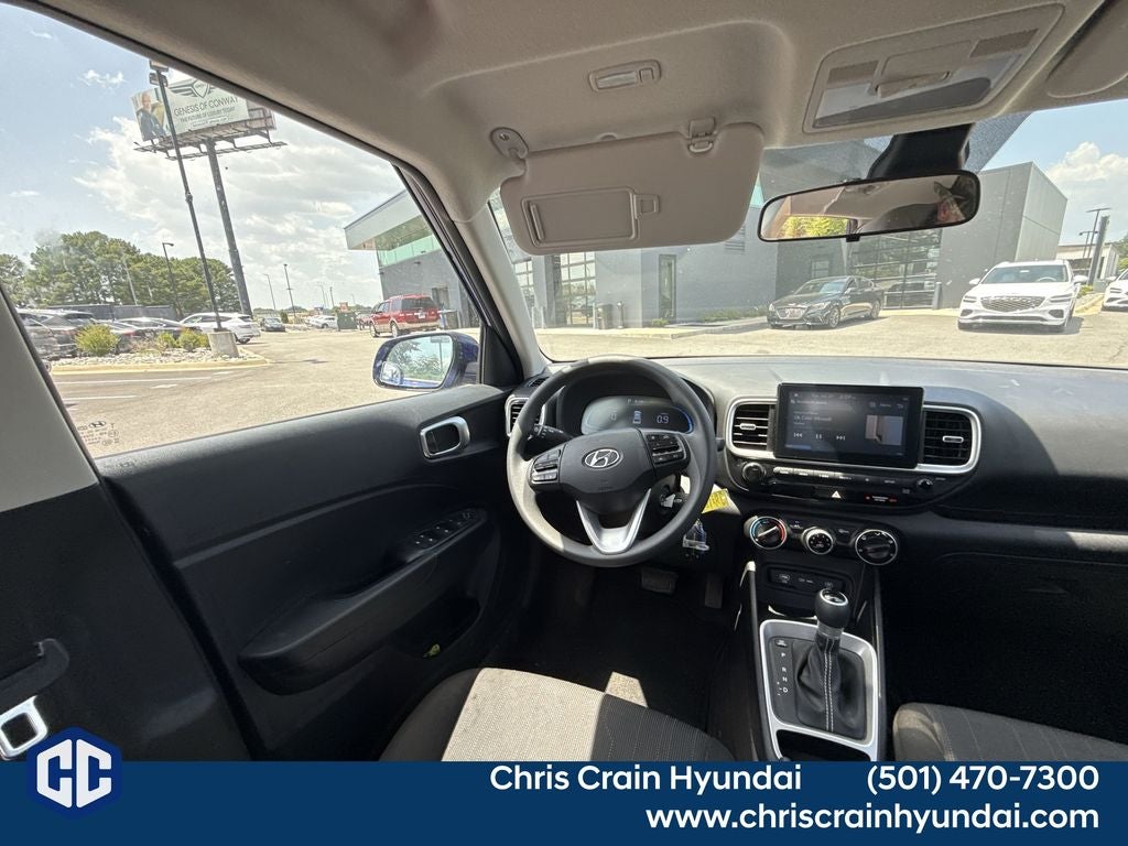 2025 Hyundai Venue SE