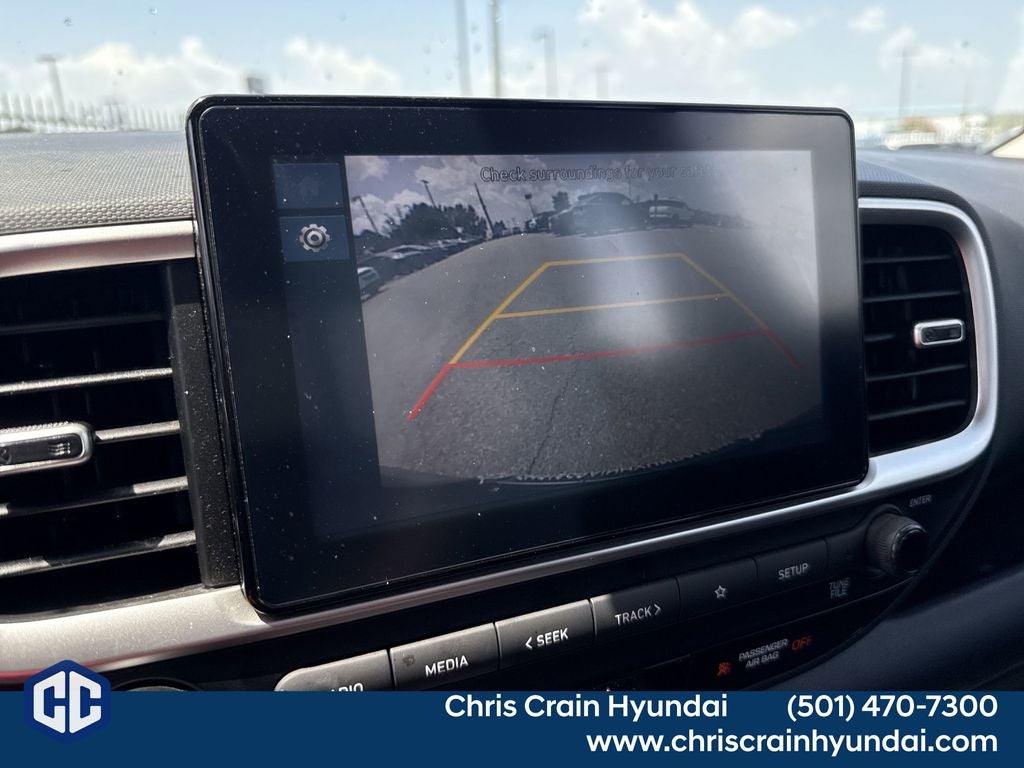 2025 Hyundai Venue SE