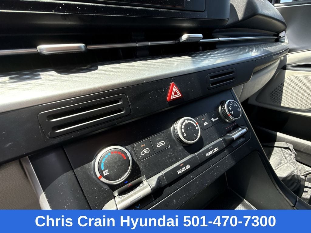 2023 Kia Carnival LX Seat Package