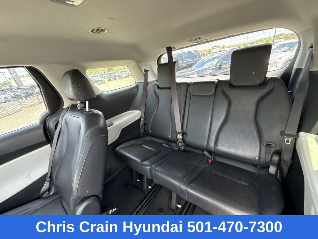 2023 Kia Carnival LX Seat Package
