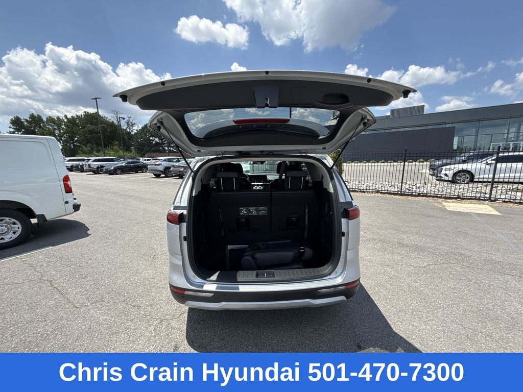 2023 Kia Carnival LX Seat Package