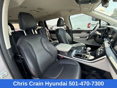2023 Kia Carnival LX Seat Package
