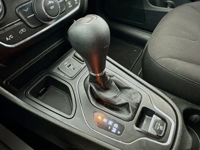 2021 Jeep Cherokee Latitude FWD