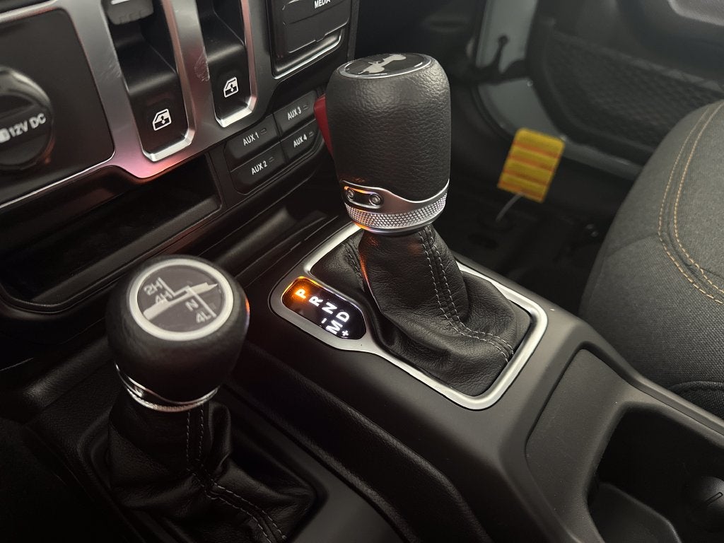 2027 Jeep Wrangler WRANGLER 2-DOOR SPORT