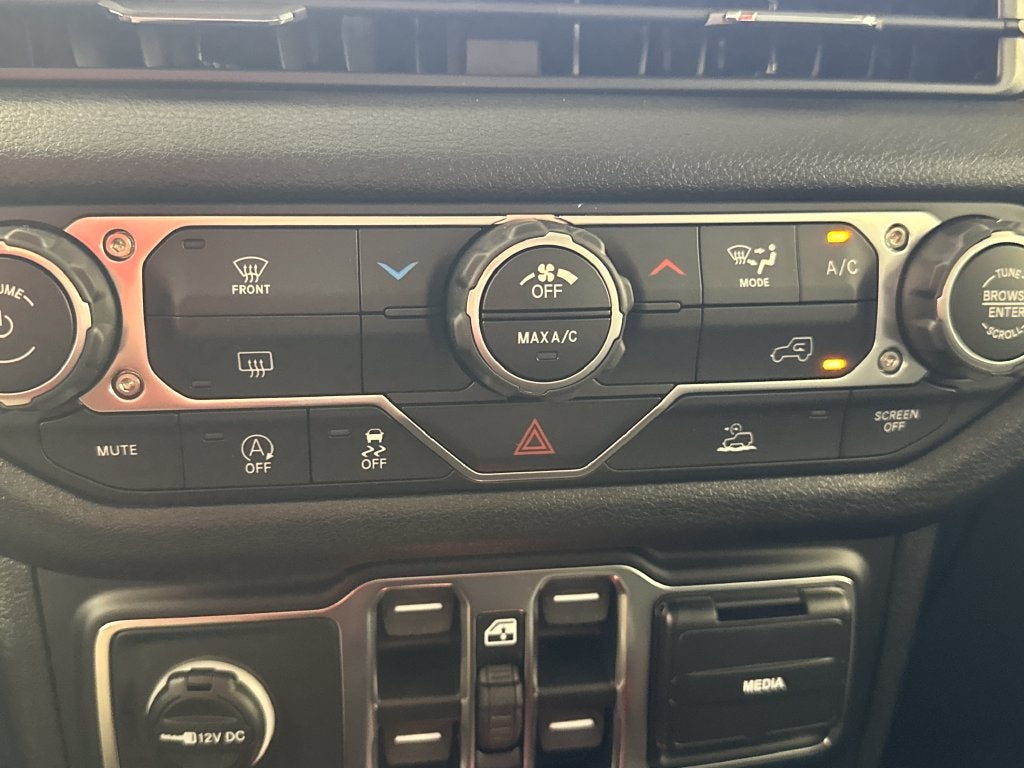 2027 Jeep Wrangler WRANGLER 4-DOOR SPORT