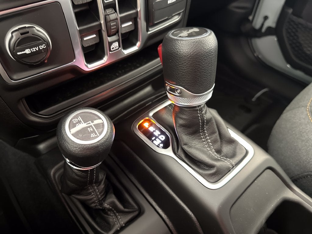 2027 Jeep Wrangler WRANGLER 4-DOOR SPORT