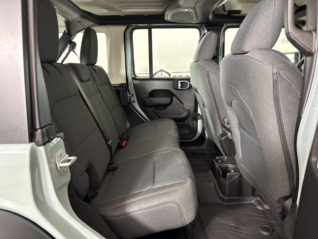 2027 Jeep Wrangler WRANGLER 4-DOOR SPORT