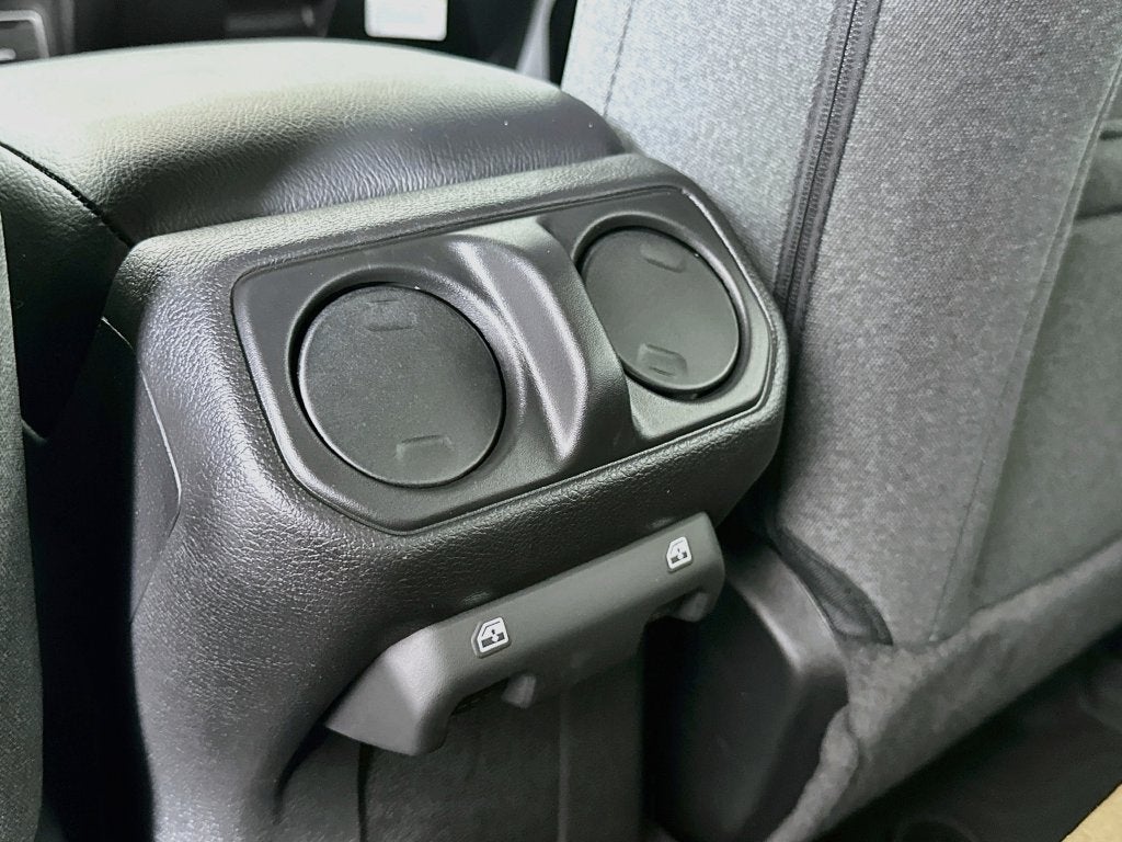 2027 Jeep Wrangler WRANGLER 4-DOOR SPORT
