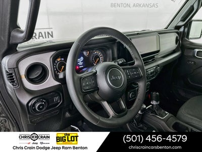 2025 Jeep Wrangler 4-Door Summit 4x4