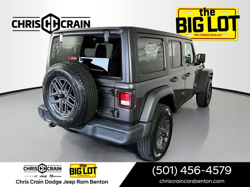 2025 Jeep Wrangler 4-Door Summit 4x4