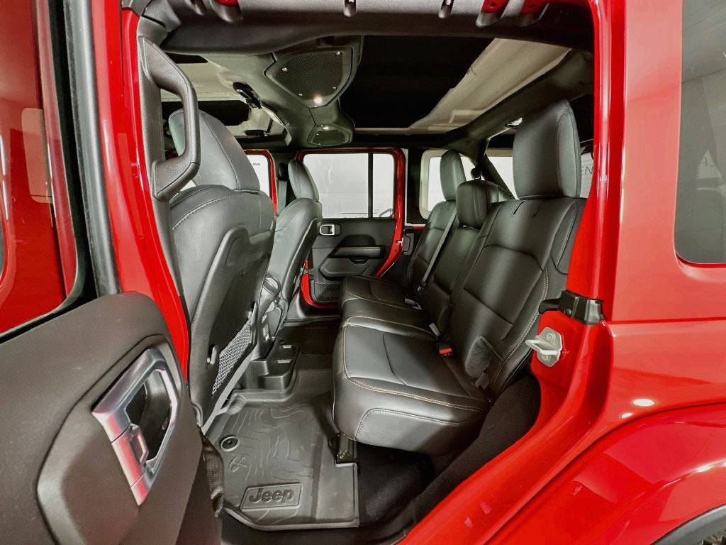 2027 Jeep Wrangler WRANGLER 4-DOOR SAHARA