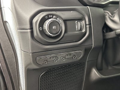 2027 Jeep Wrangler WRANGLER 4-DOOR SAHARA