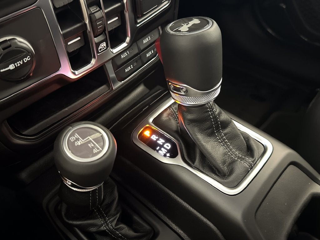 2027 Jeep Wrangler WRANGLER 4-DOOR SAHARA