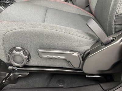 2027 Jeep Wrangler WRANGLER 4-DOOR RUBICON