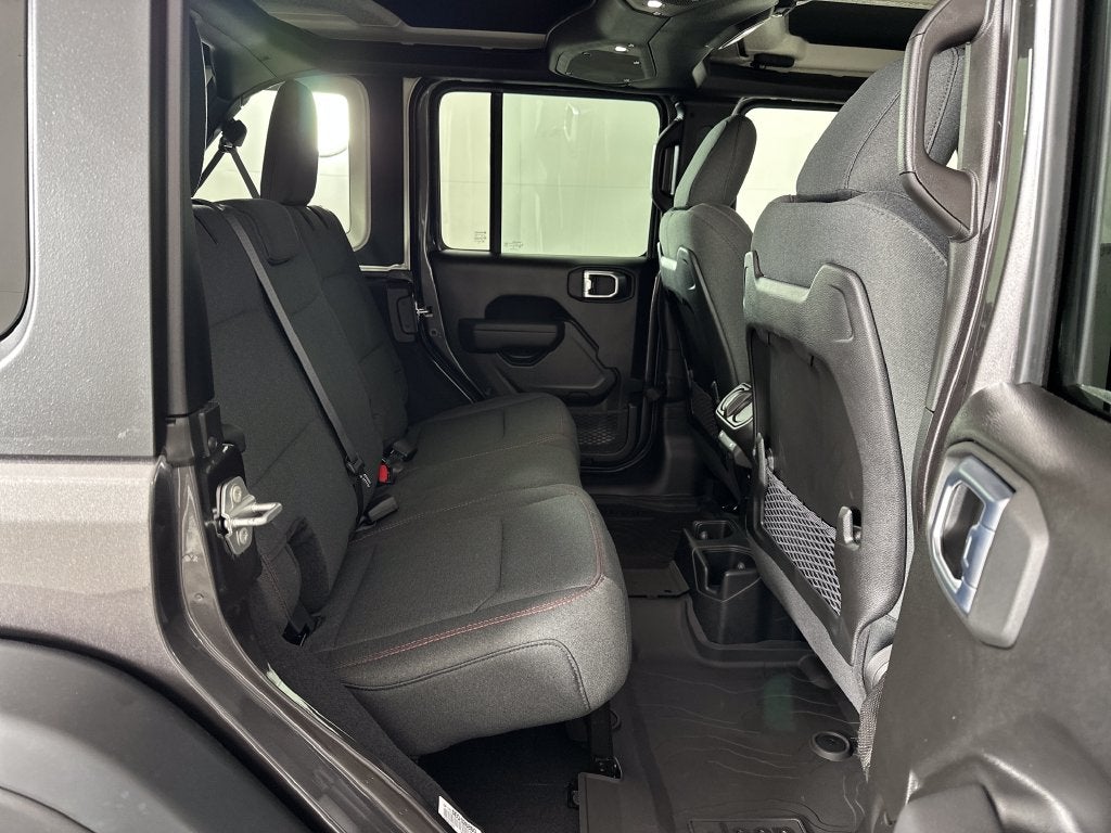2027 Jeep Wrangler WRANGLER 4-DOOR RUBICON