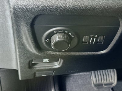 2025 Jeep Grand Cherokee GRAND CHEROKEE LAREDO 4X2