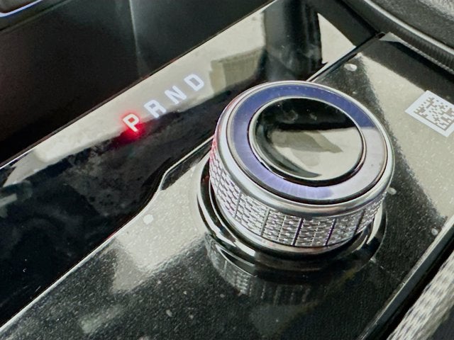 2025 Jeep Grand Cherokee GRAND CHEROKEE LAREDO 4X2